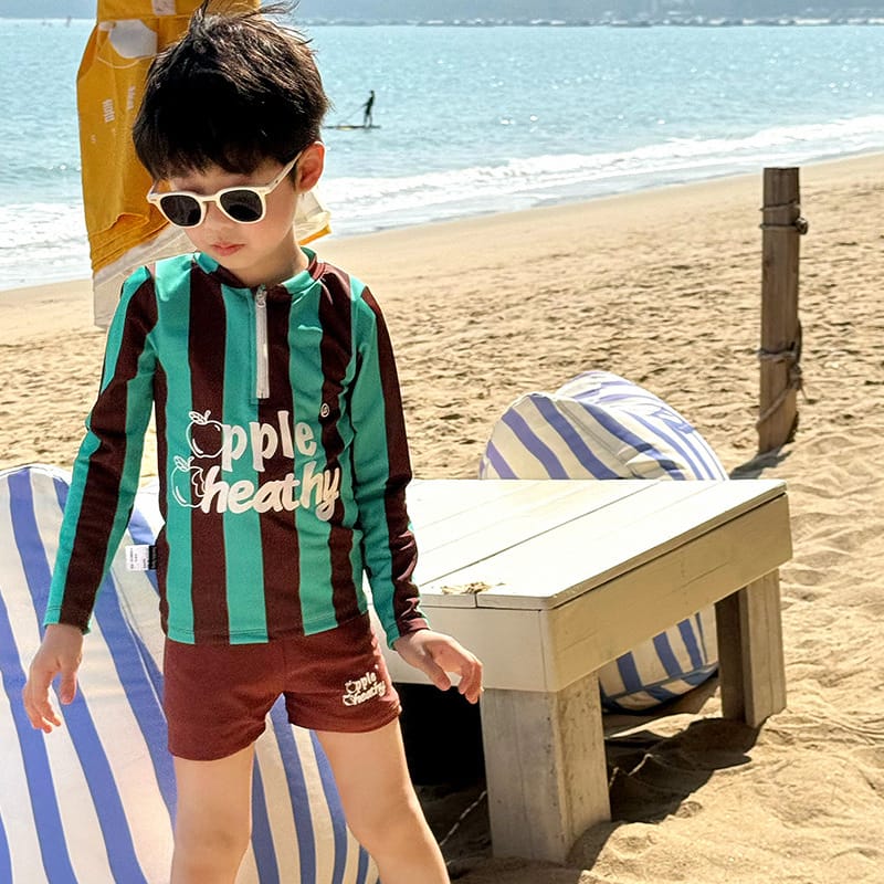 Long-Sleeve Striped Swimwear Shorts Set ストライプ 長袖ラッシュガード ショートパンツ【mh0013341】 mamahalo kids ベビー用水着