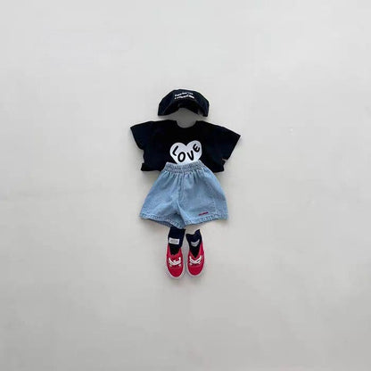 ネイビーのハート「Love」ロゴ半袖Tシャツ