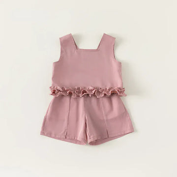 ノースリーブセットアップ キッズセットアップ 2点セット ノースリーブ裾フリルブラウス+スリットショートパンツ 2カラー【mh0005244】