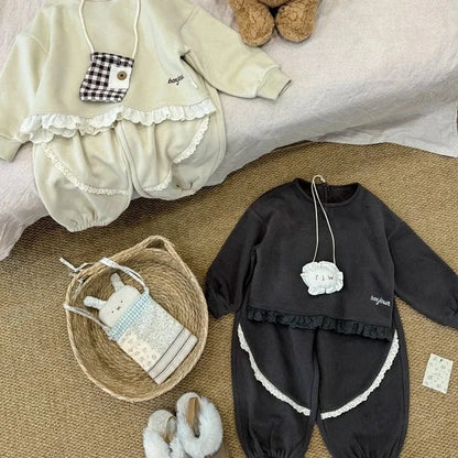 長袖セットアップ キッズセットアップ 2点セット 裾レースフリル裏起毛フリース長袖スウェットシャツ+ロングパンツ 2カラー【mh0007522】