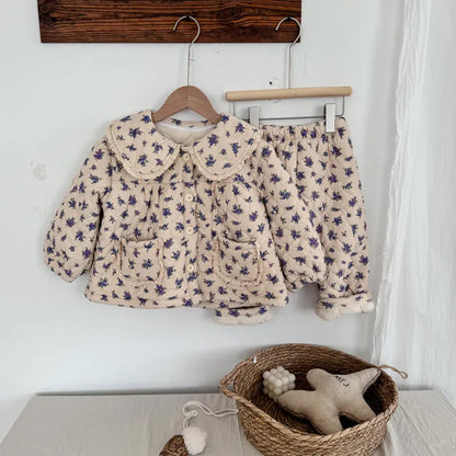 長袖パジャマ キッズセットアップ 2点セット キルティングパデッドフリルガールズ防寒長袖パジャマセット【mh0007987】