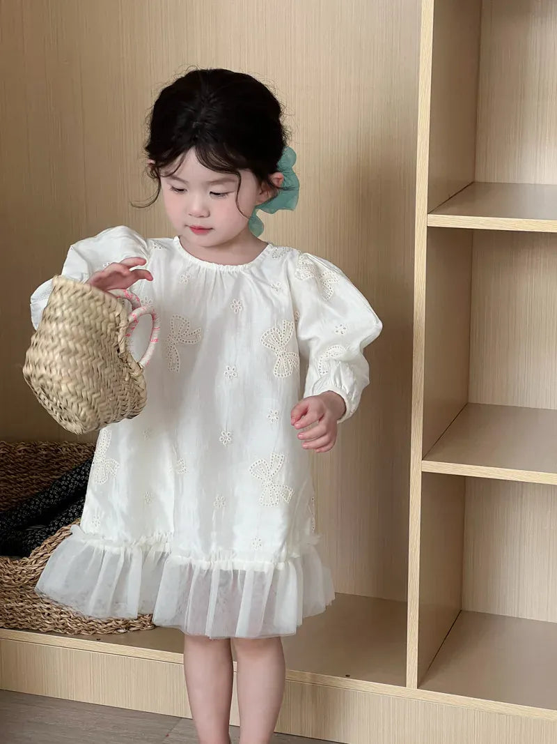 長袖ワンピース beige / 3T (100) キッズワンピース リボンエンボス刺繍裾チュールフリル長袖パフスリーブドレスワンピース【mh-0008868】