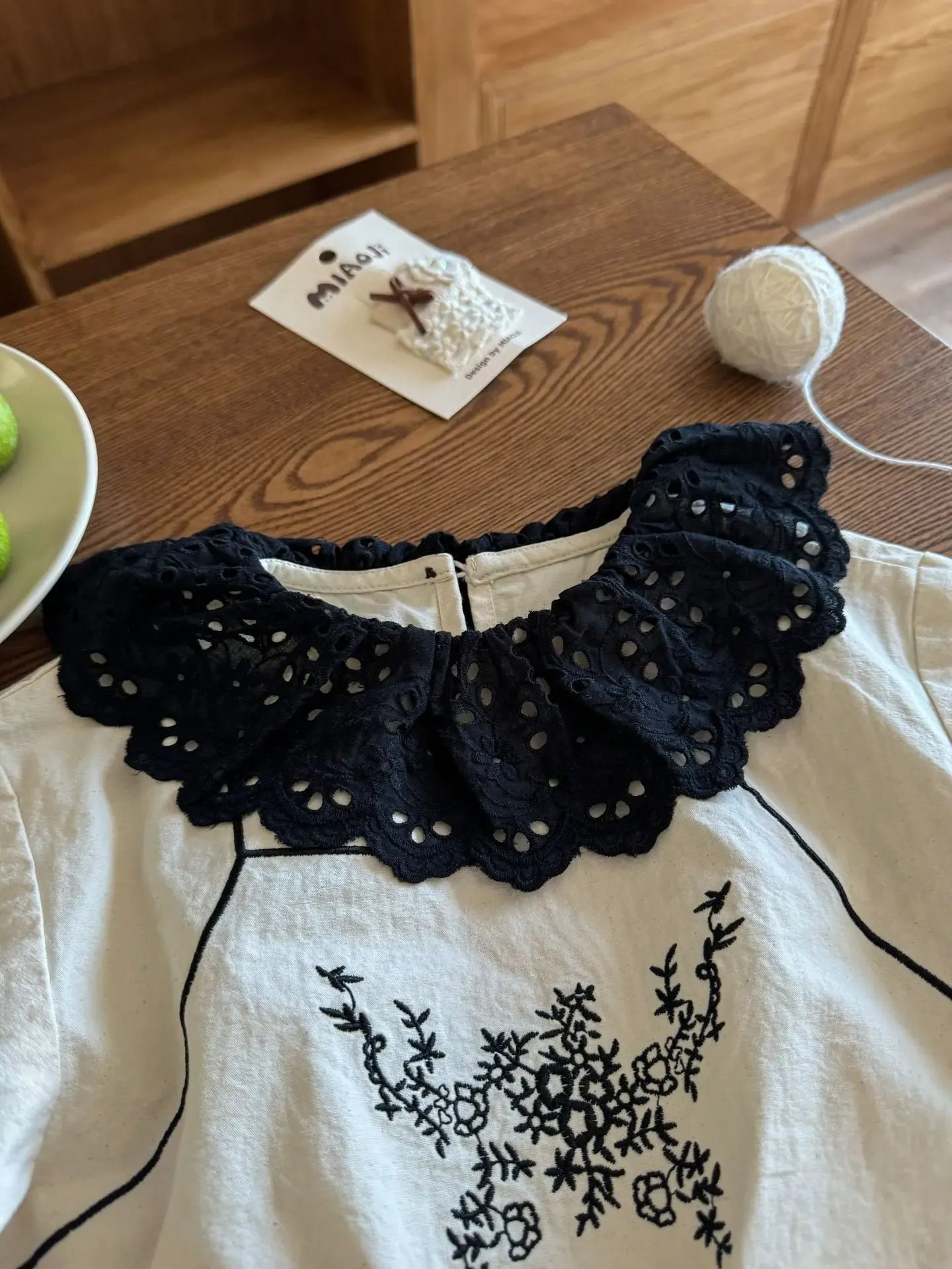 長袖セットアップ キッズトップス ラッフル襟フラワー刺繍チュニックブラウス/ロングフリルパンツ【mh0007315】