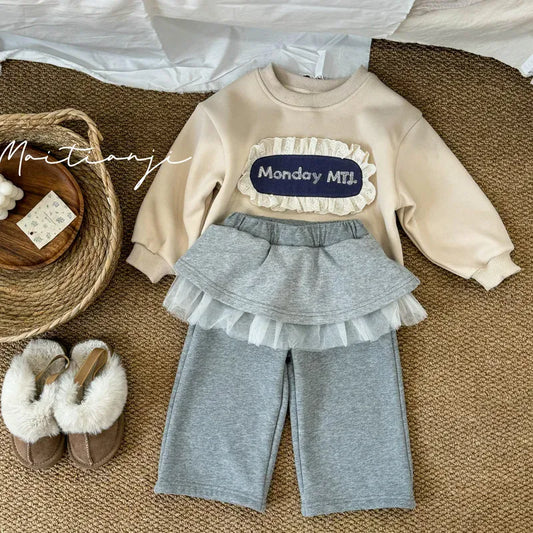 長袖セットアップ キッズトップス/パンツ レースフリルアップリケ長袖スウェットシャツ/レースフリルスカートドッキングロングパンツ【mh0008296】