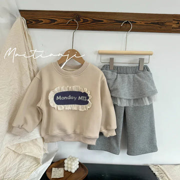 長袖セットアップ キッズトップス/パンツ レースフリルアップリケ長袖スウェットシャツ/レースフリルスカートドッキングロングパンツ【mh0008296】