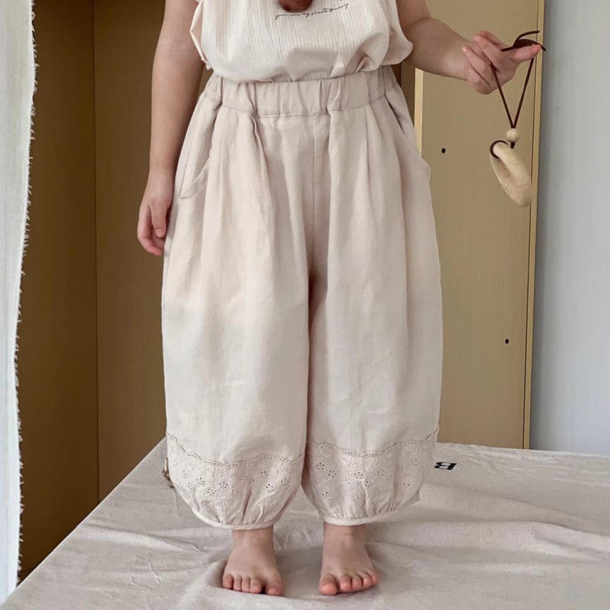 ロングパンツ・スウェットパンツ 裾レースガーリークロップドパンツ【mh0009727】