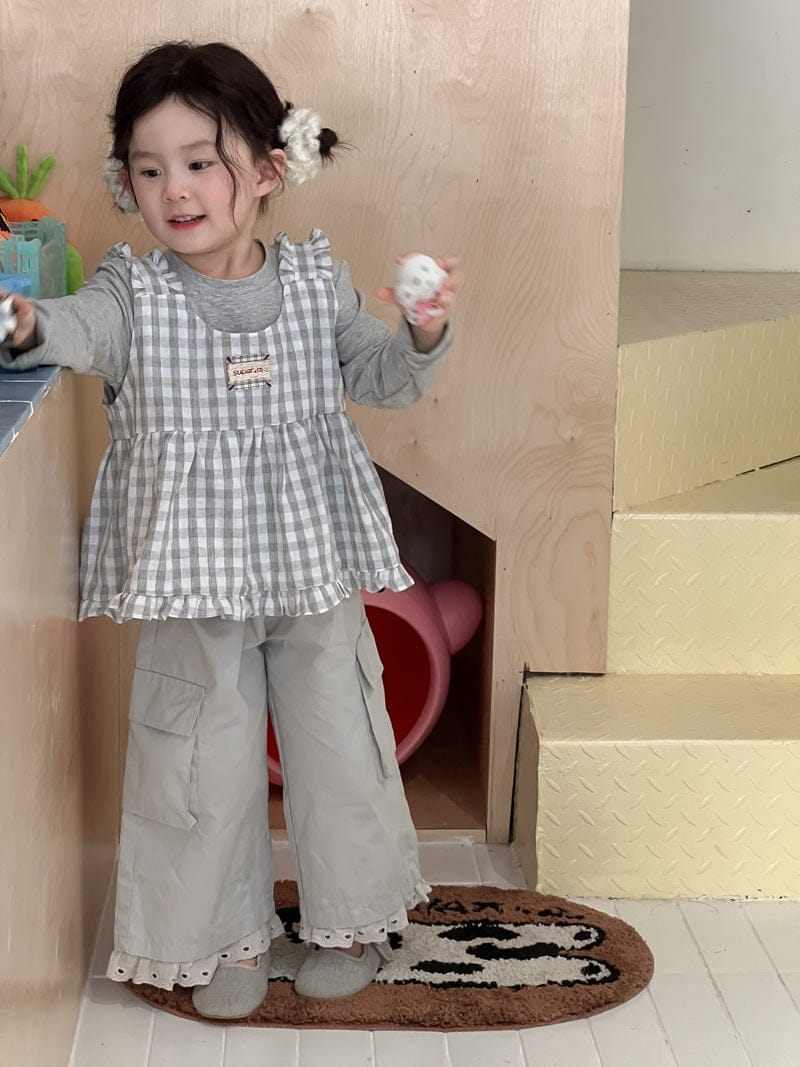 ロングパンツ・スウェットパンツ 裾レースガーリーカーゴパンツ【mh0010713】