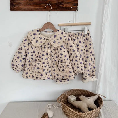 長袖パジャマ purple flower / 5T  120CM キッズセットアップ 2点セット キルティングパデッドフリルガールズ防寒長袖パジャマセット【mh0007987】