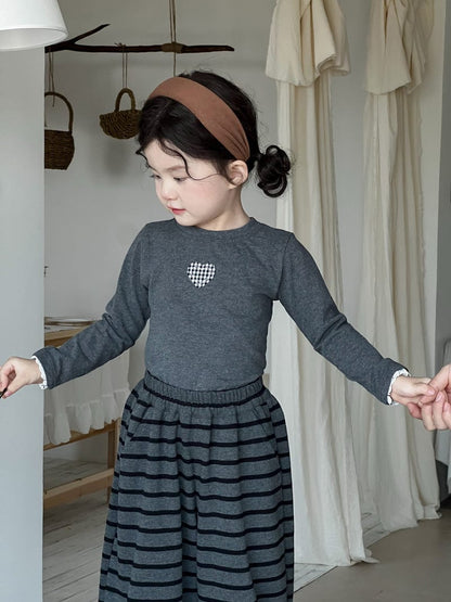 長袖Tシャツ ハートワンポイント長袖Tシャツ【mh0010718】