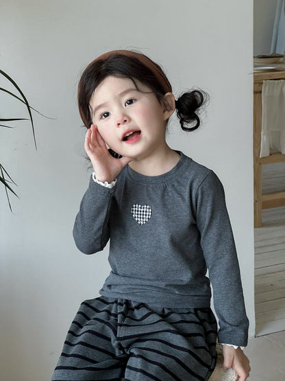 長袖Tシャツ ハートワンポイント長袖Tシャツ【mh0010718】