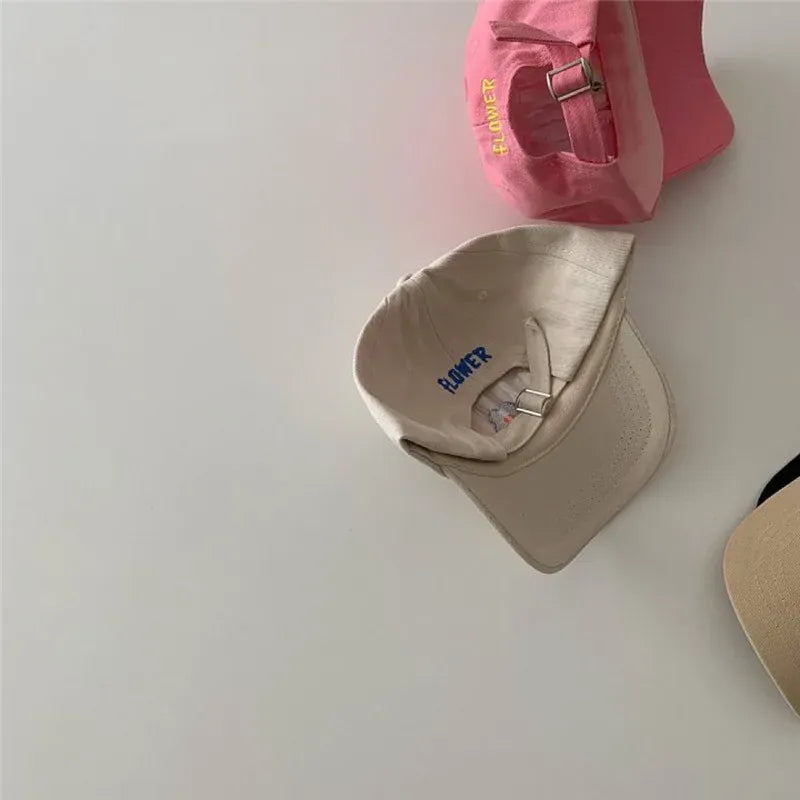 ベビー用帽子 ☺︎ キッズ帽子 フラワー刺繍 野球帽 キャップ 5カラー