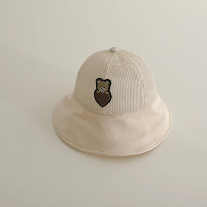 ベビー用帽子 beige / 48-52cm キッズ帽子 メッシュ バケットハット ハート ベアくまワッペン サマーハット