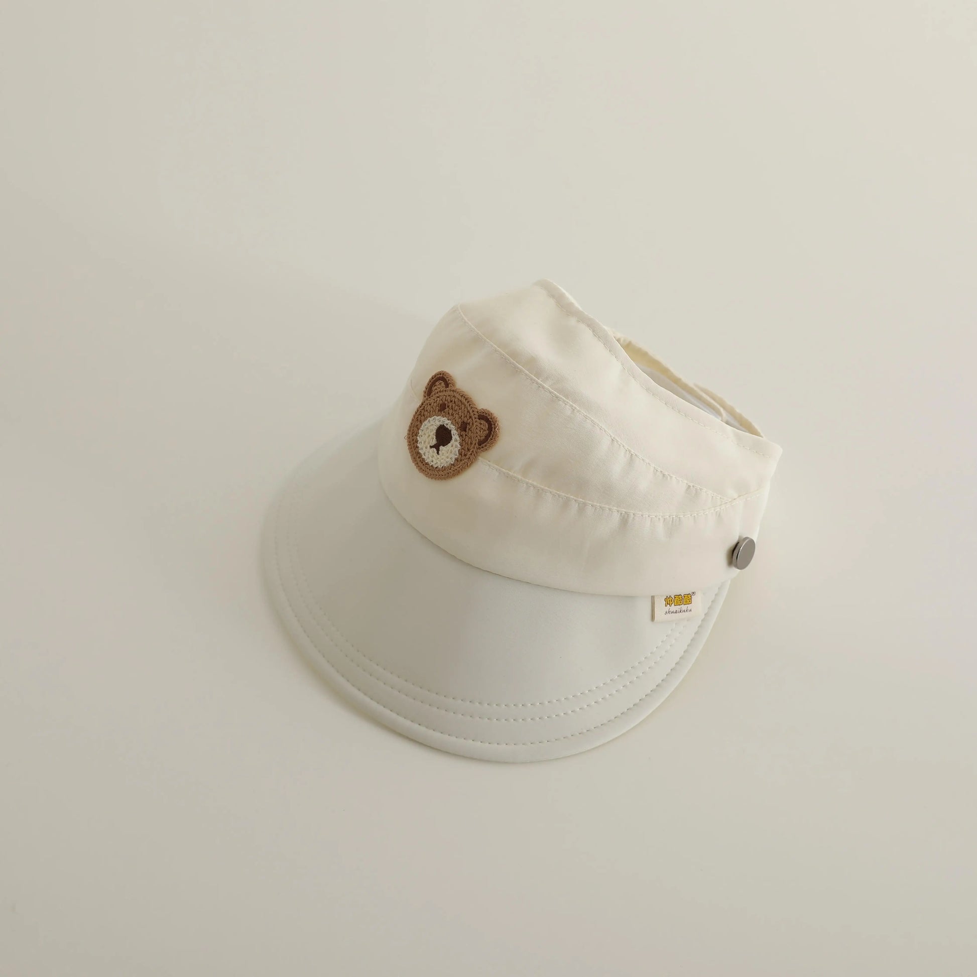 ベビー用帽子 beige / 48-52cm / 取り寄せ（7〜30日） キッズ帽子 サンバイザー 日除け ベアくまワッペン サマーハット