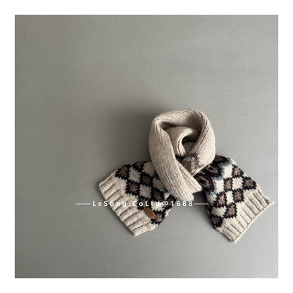 ネックウォーマー Beige / One Size キッズ マフラー ニット 幾何学柄 ノルディック 韓国風 防寒【mh0011592】