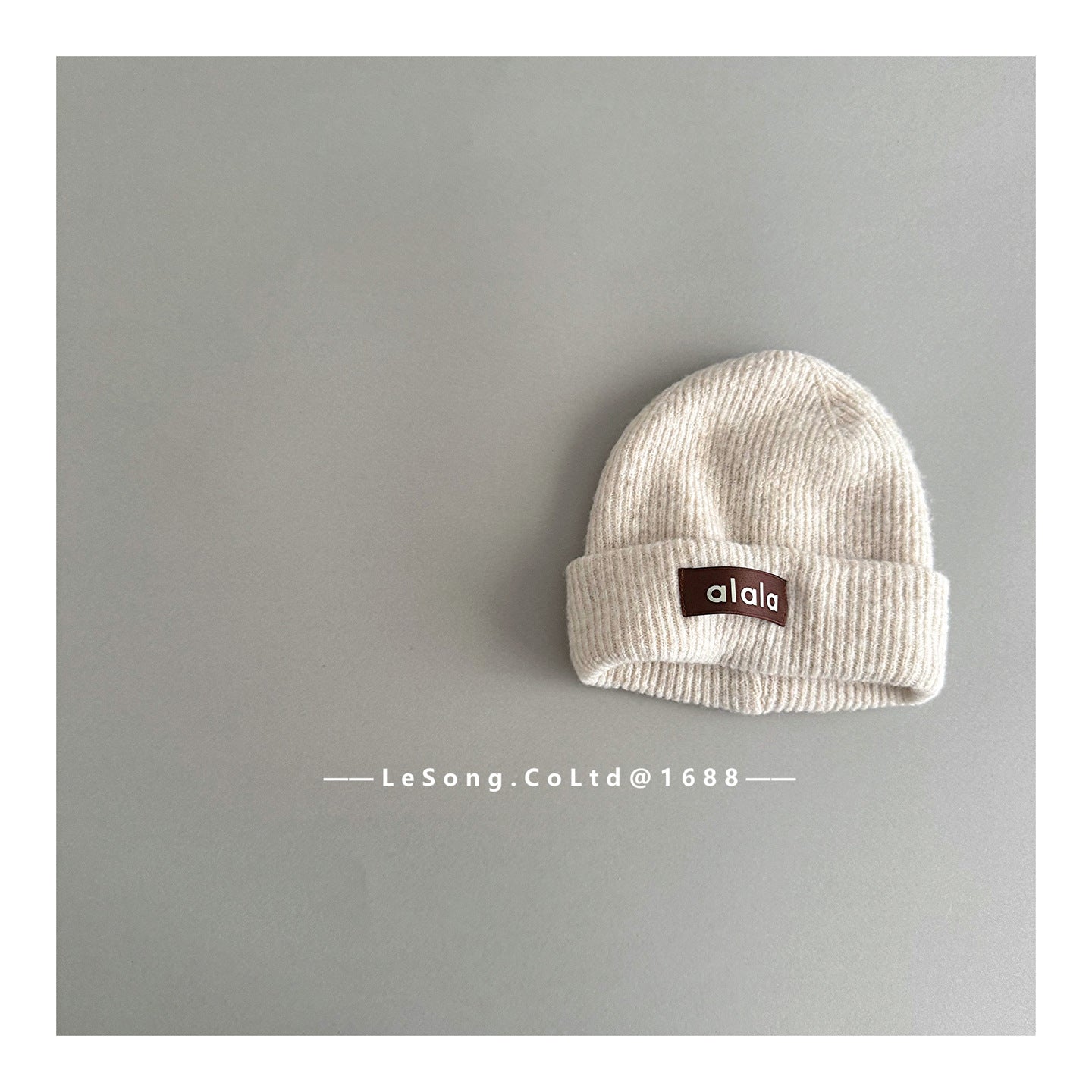 ベビー用帽子 Beige / One Size キッズ帽子 ロゴタグ ニットキャップ シンプル ビーニー【mh0011815】