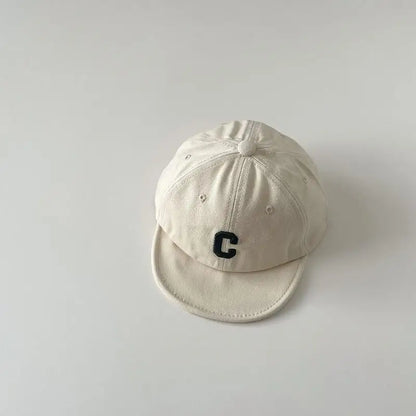 ベビー用帽子 beige white  C / 44-48cm ベビー帽子 キャップ 野球帽 レターロゴ刺繍