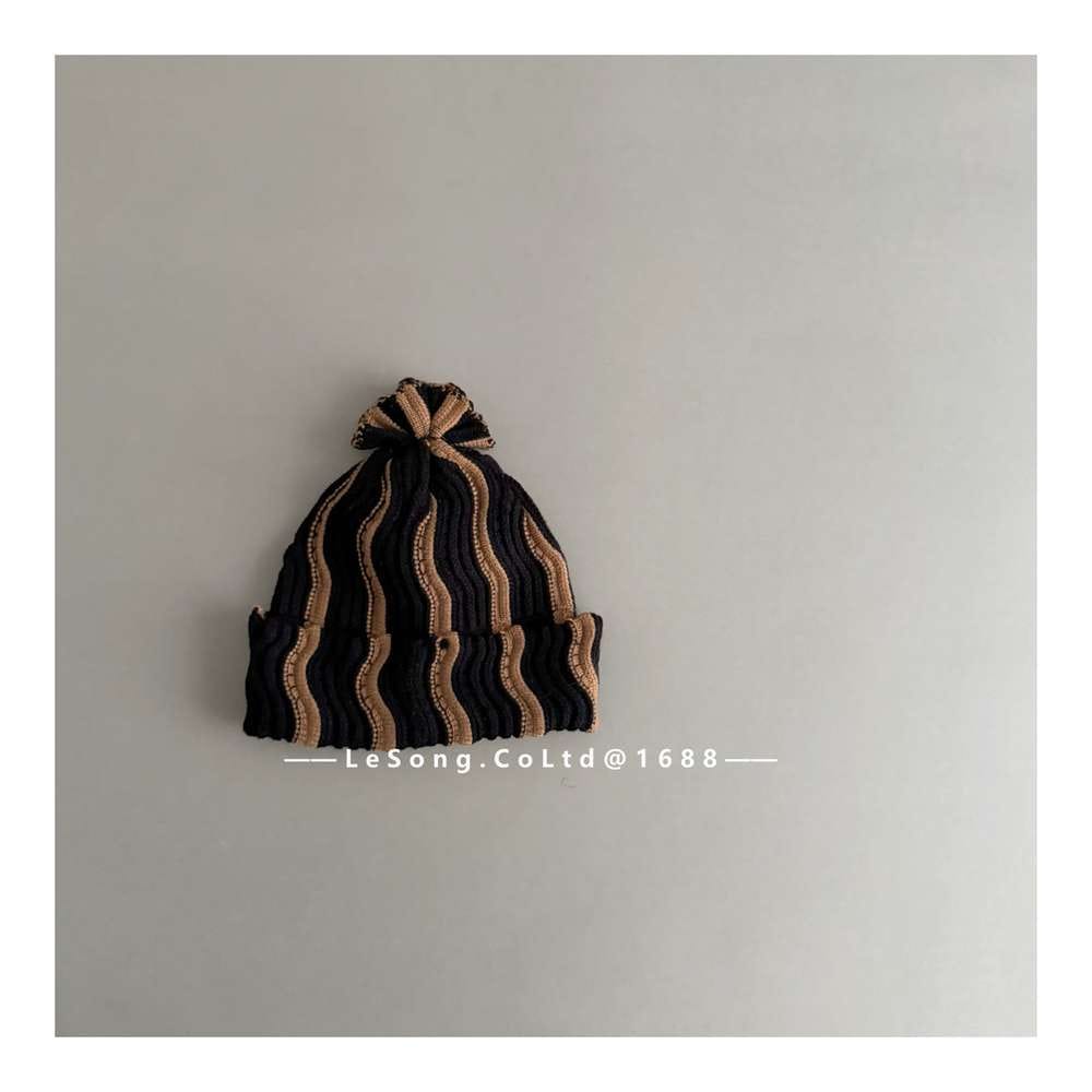 ベビー用帽子 Black / One Size キッズ ニット帽 ウェーブ柄 ビーニー 韓国風 ニュアンスカラー【mh0011590】