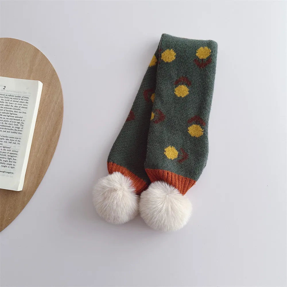 ネックウォーマー blackish green キッズマフラー ぽんぽん付きネックウォーマー フラワー花柄 ガールズ 女の子 子供服【mh0003327】