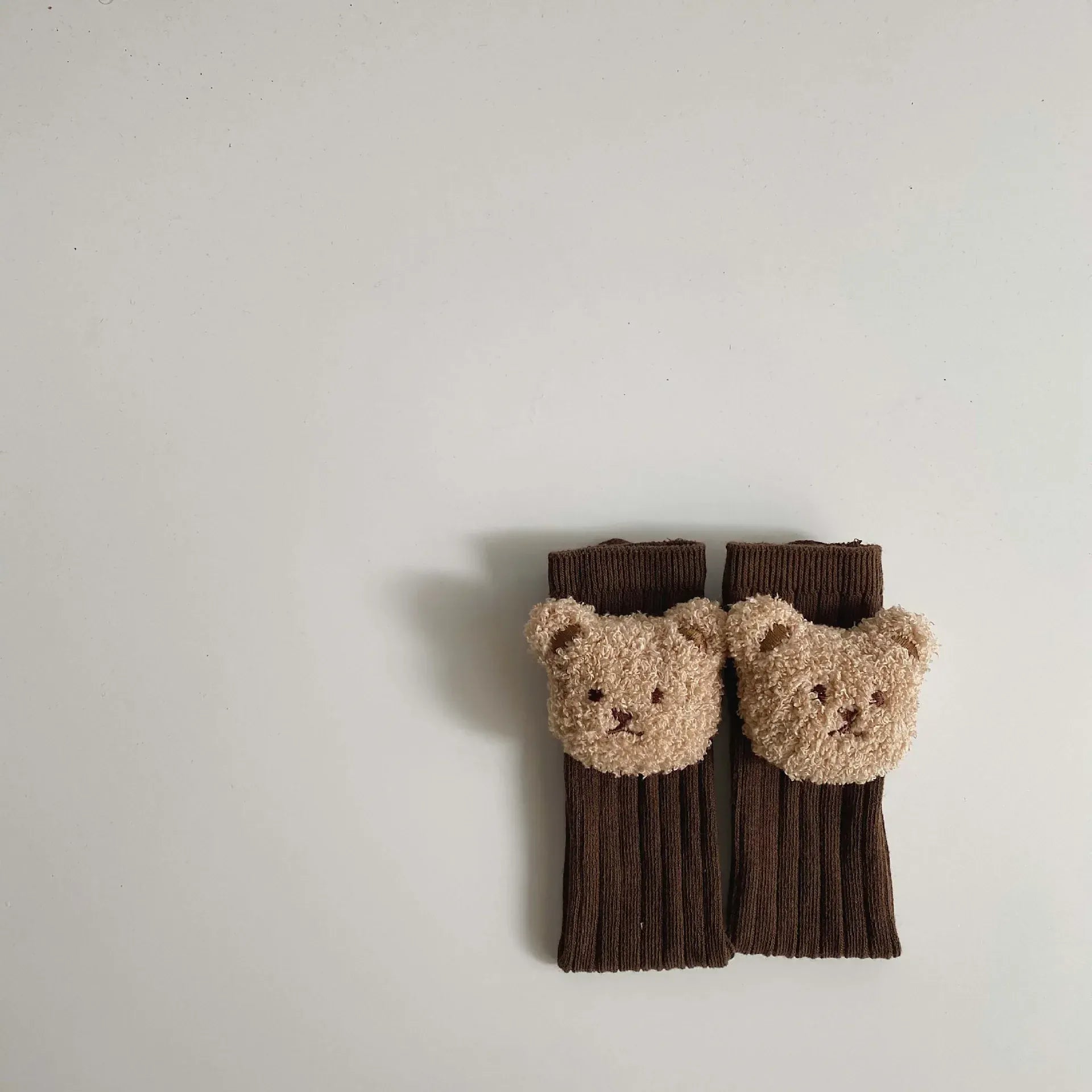 ベビー用靴下・タイツ Coffee / One Size(1-3y) ベビー キッズ くま ベア マスコット付きソックス 靴下【mh0003488】