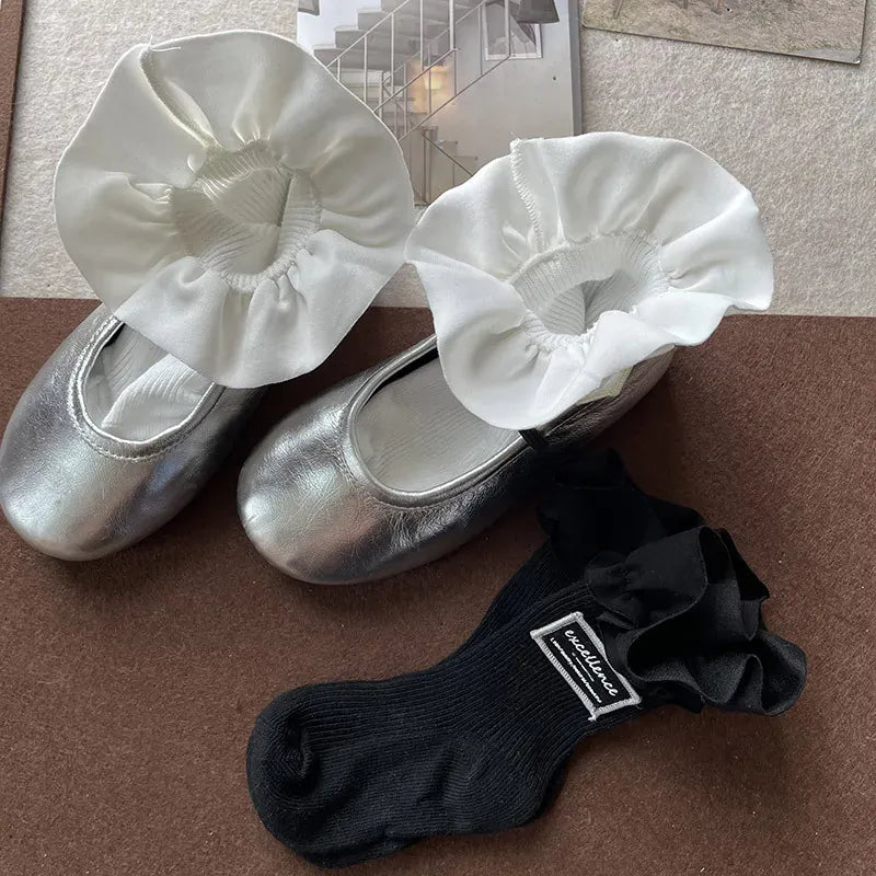 ベビー用靴下・タイツ ベビーキッズジュニアソックス 靴下 タグ付きラッフルフリルショートソックス ブラック/ホワイト【mh0007185】