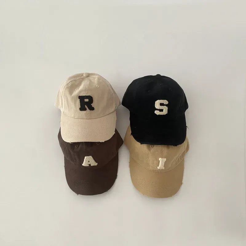 ベビー用帽子 キッズ帽子 PARISレターロゴワッペン野球帽キャップ【mh0006828】