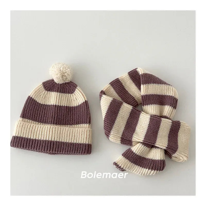 ネックウォーマー Purple / One Size / 取り寄せ（10〜35日） キッズマフラー+帽子セット ボーダーニットネックウォーマー+お揃いニット帽ニットキャップ【mh0007581】