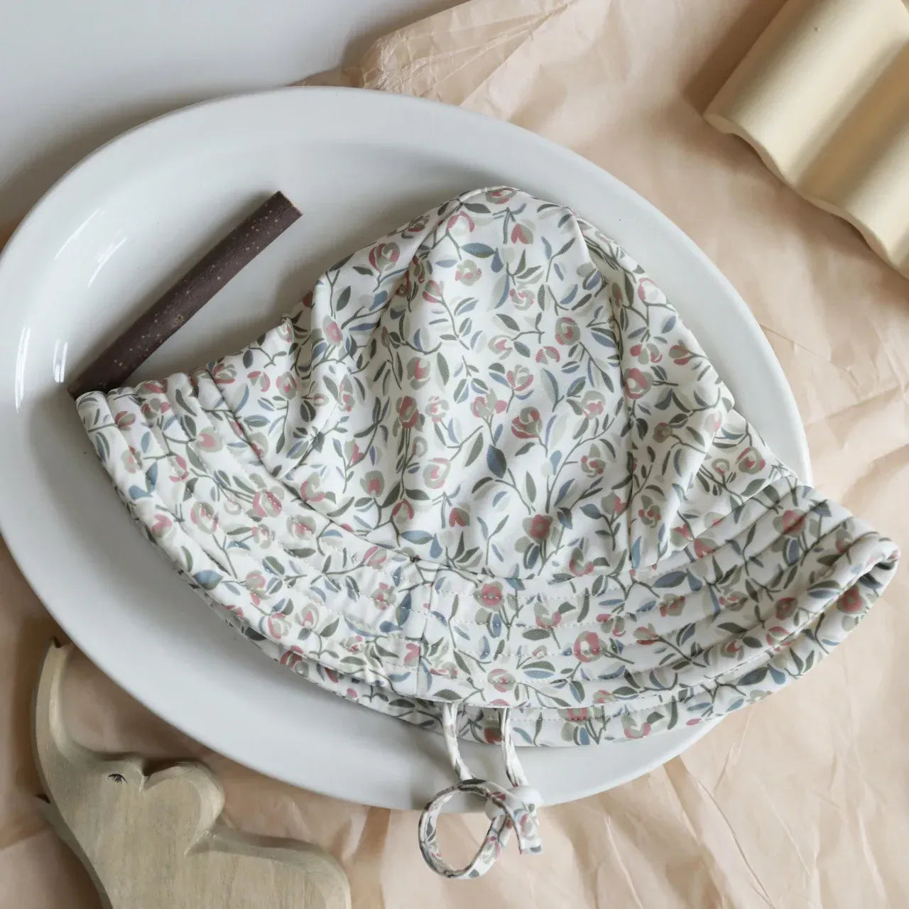 ベビー用帽子 roses / S (1-4y) キッズ帽子 サマーハット 日除け スイミングキャップ プール帽 フラワープリント柄【mh0004661】