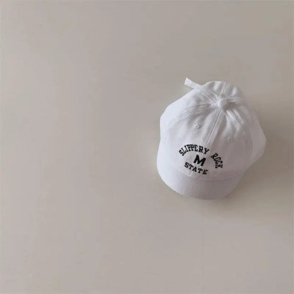 ベビー用帽子 White / 45-50cm ベビーキッズ帽子 キャップ ショートブリム 野球帽 ハット レターロゴ刺繍 サンハット【mh0005237】