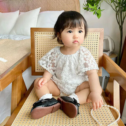 長袖ロンパース ベビーロンパース 半袖ボディスーツ フラワーレース刺繍 ベージュ