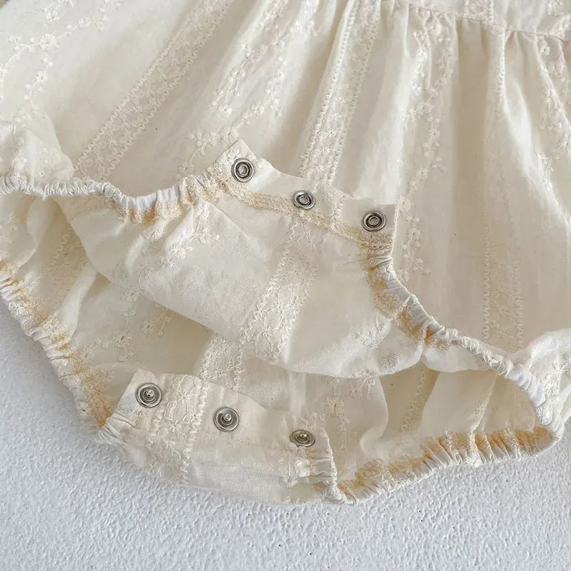 半袖ロンパース ☺︎ ベビーロンパース/キッズワンピース 半袖パフスリーブ レースフラワー花柄刺繍 リンクコーデ 姉妹 お揃いコーデ