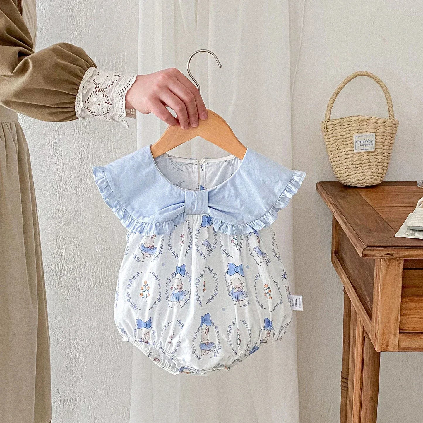 ノースリーブロンパース ☺︎ ベビーロンパース ノースリーブ リボンカラー ボディスーツ