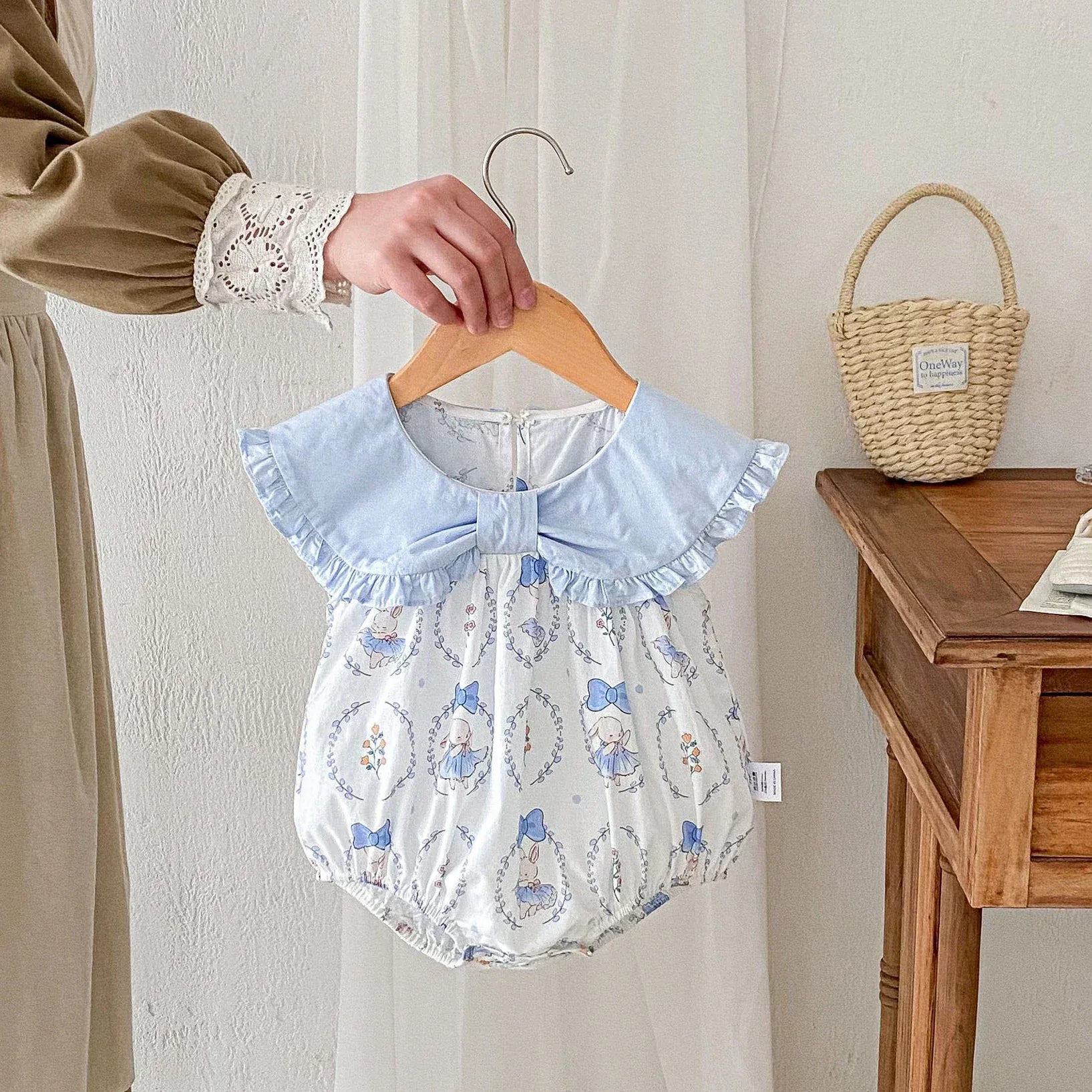 ノースリーブロンパース ☺︎ ベビーロンパース ノースリーブ リボンカラー ボディスーツ