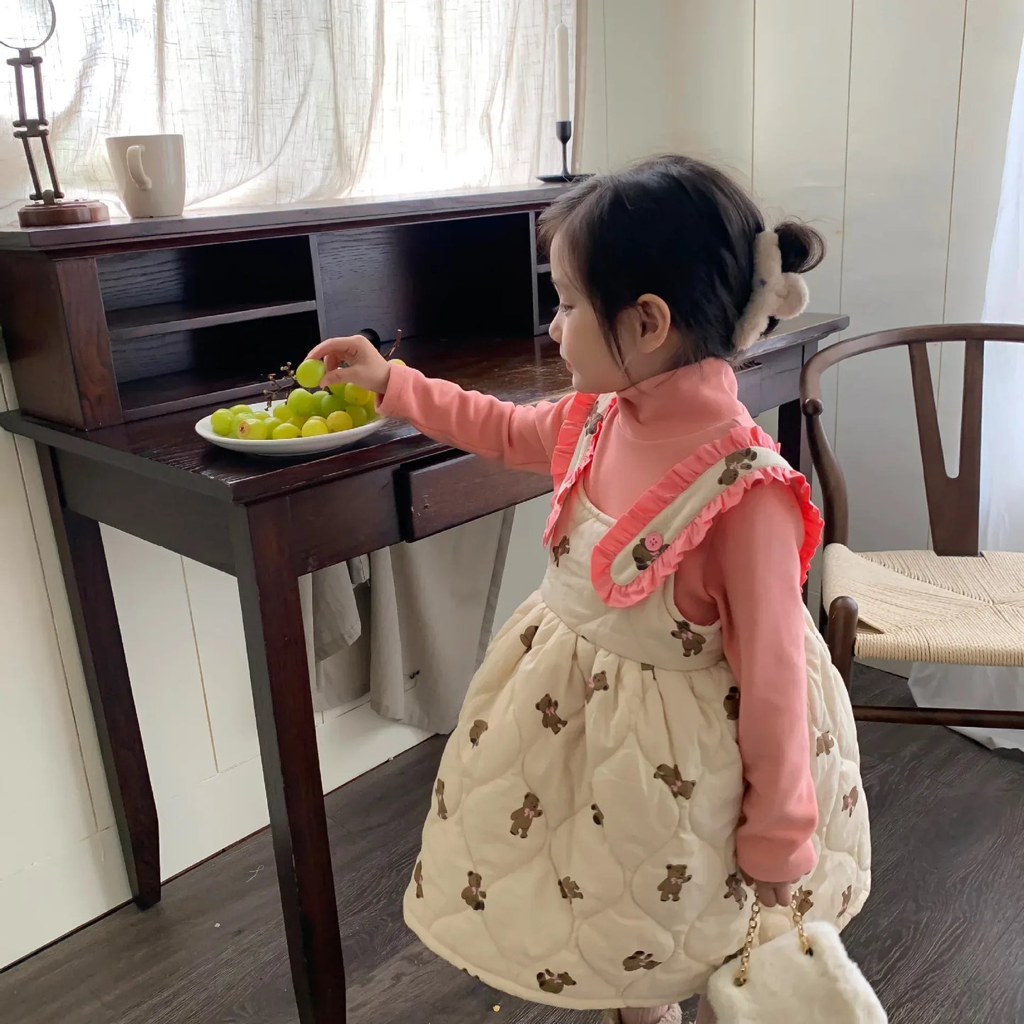 ノースリーブワンピース キッズワンピース キルティングサスペンダーワンピース くまベアプリント フリル ガールズ 女の子 子供服