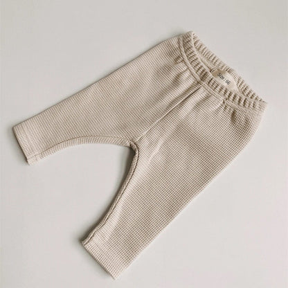 ベビー用パンツ 生成り系のワッフル調生地 伸縮ウエスト