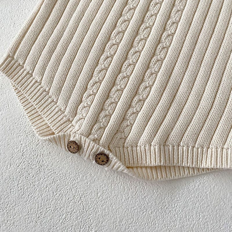 長袖ロンパース ベビー服 長袖 ロンパース ニット ケーブル編み アランニット ホワイト 白 女の子