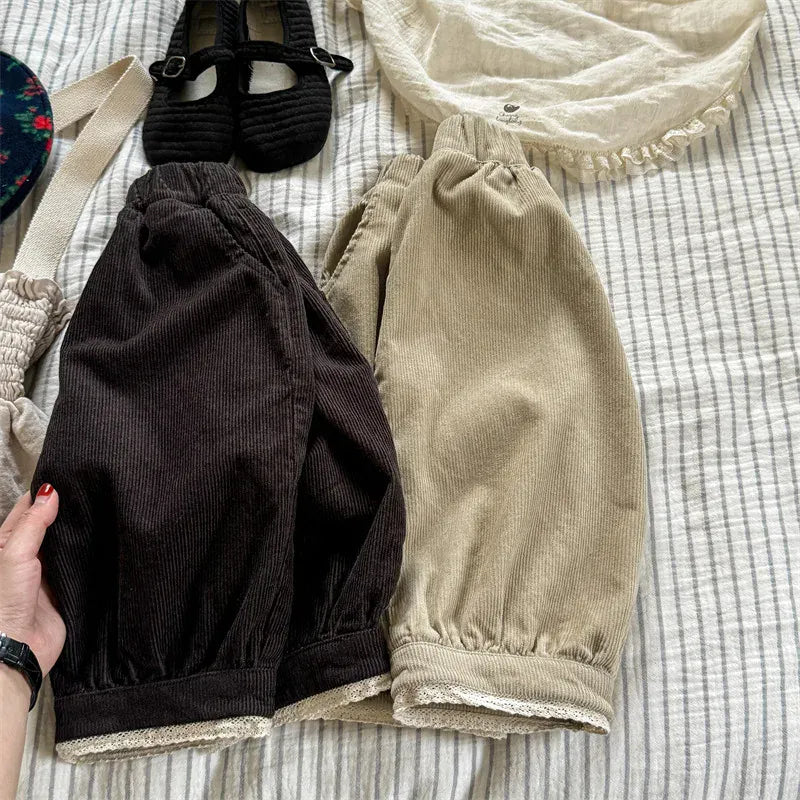 ロングパンツ・スウェットパンツ キッズパンツ コーデュロイ裾レースバルーンパンツ 2カラー