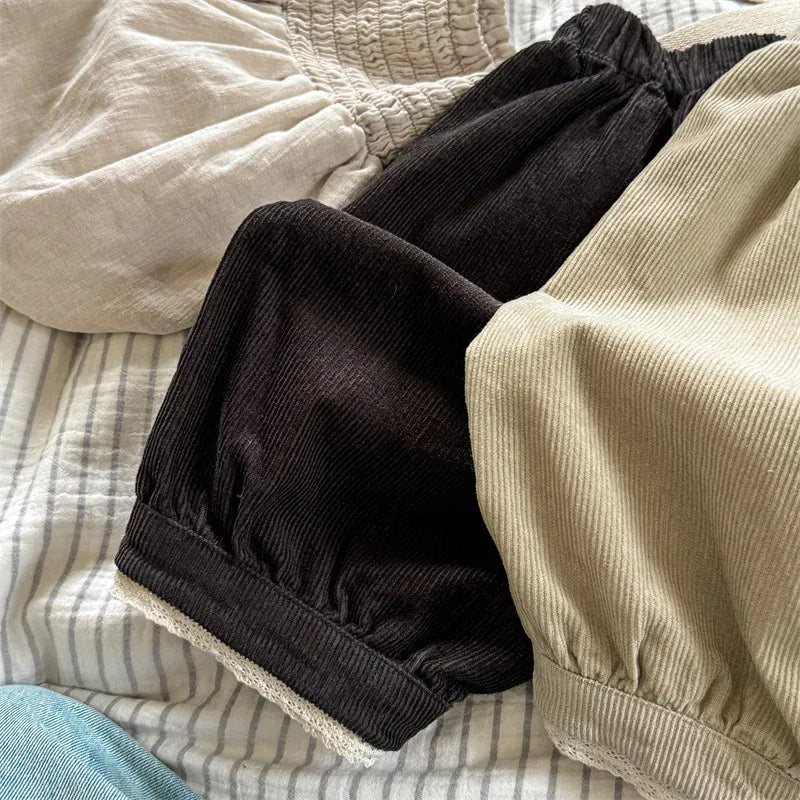 ロングパンツ・スウェットパンツ キッズパンツ コーデュロイ裾レースバルーンパンツ 2カラー