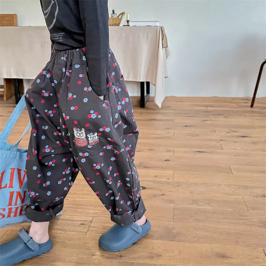 ロングパンツ・スウェットパンツ キッズパンツ ベアくま刺繍レトロフラワープリントロングルーズハーレムパンツ 2カラー