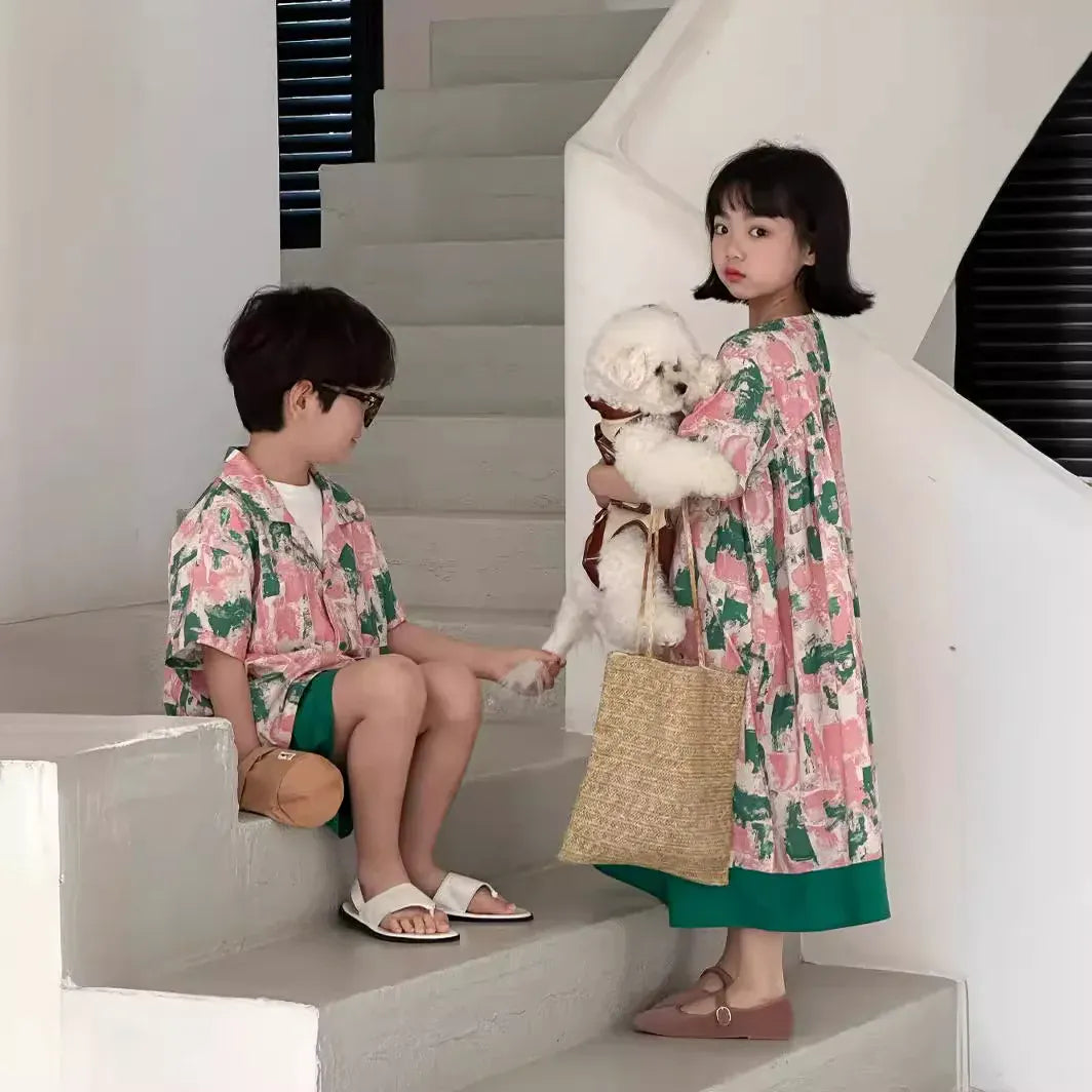 半袖セットアップ キッズセットアップ 2点セット/ワンピース ボーイズ半袖シャツ+ショートパンツ/ガールズ半袖ワンピース リゾートフラワープリント リンクコーデ 兄弟姉妹 お揃いコーデ