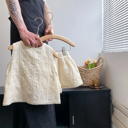 ノースリーブセットアップ キッズセットアップ 2点セット ノースリーブブラウス+ショートパンツ レース刺繍フリル