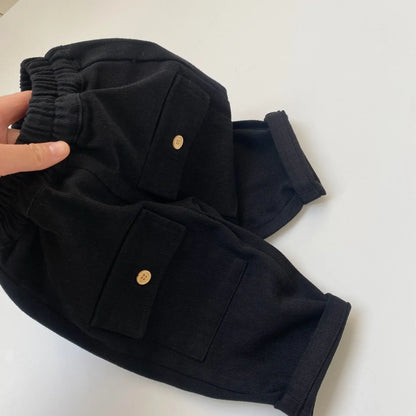 ロングパンツ・スウェットパンツ キッズパンツ ルーズ ボタン ポケット アクセント ロングパンツ 2カラー