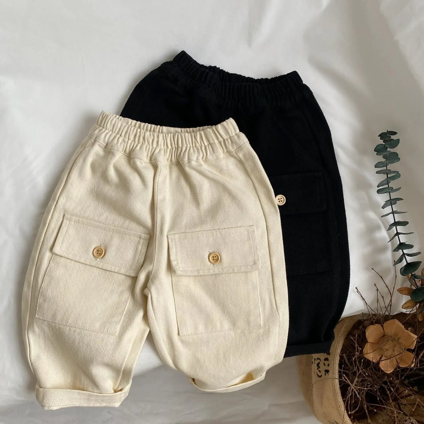 ロングパンツ・スウェットパンツ キッズパンツ ルーズ ボタン ポケット アクセント ロングパンツ 2カラー