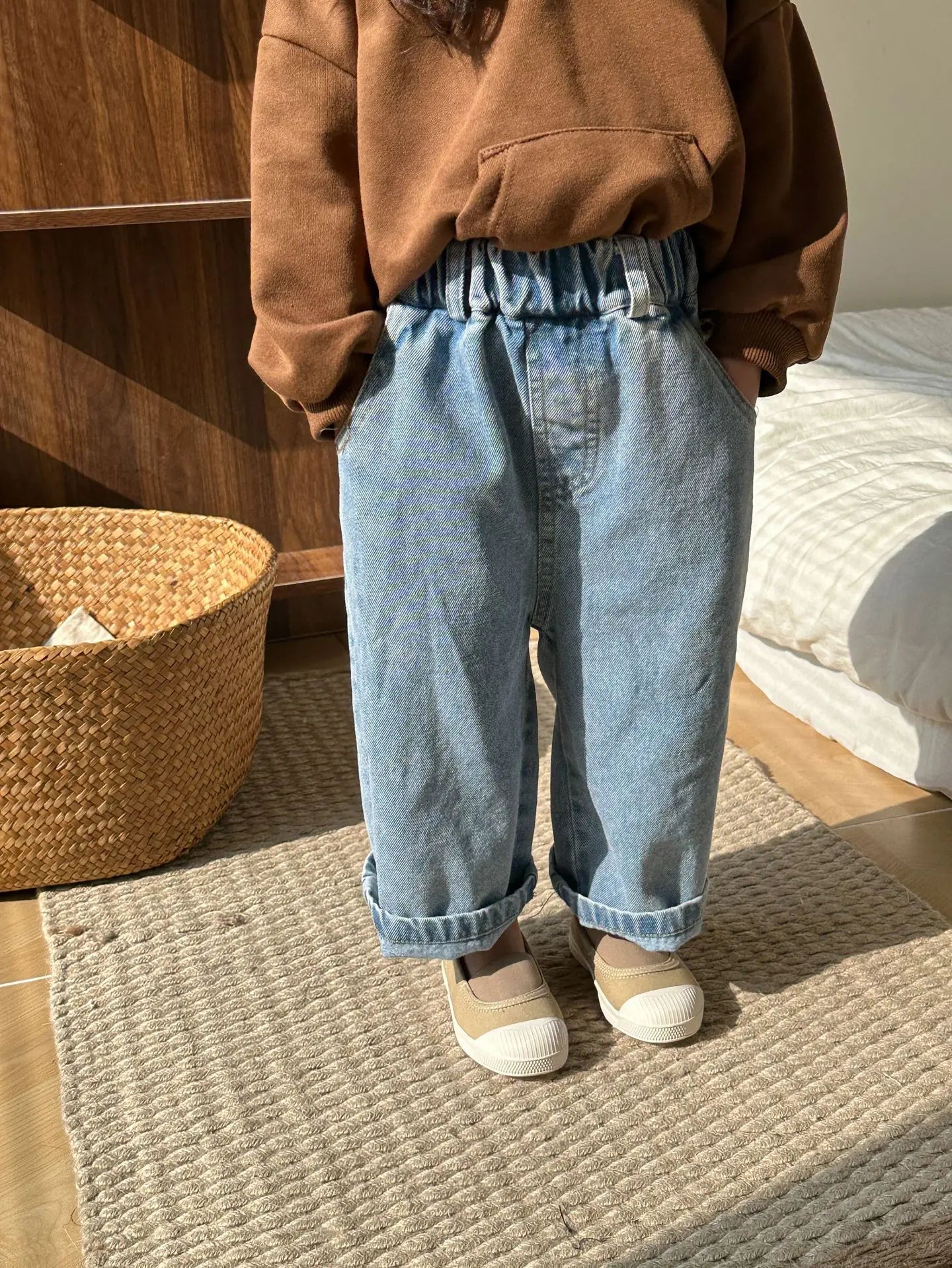 デニムパンツ キッズパンツ デニムパンツ ワイドルーズロングパンツ ジーンズ ジーパン 2カラー