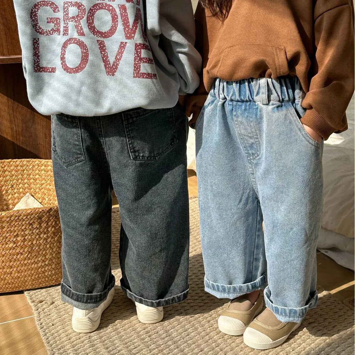 デニムパンツ キッズパンツ デニムパンツ ワイドルーズロングパンツ ジーンズ ジーパン 2カラー