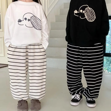 ロングパンツ・スウェットパンツ キッズパンツ ボーダー柄 スウェットロングパンツ ブラック/ホワイト/2カラー