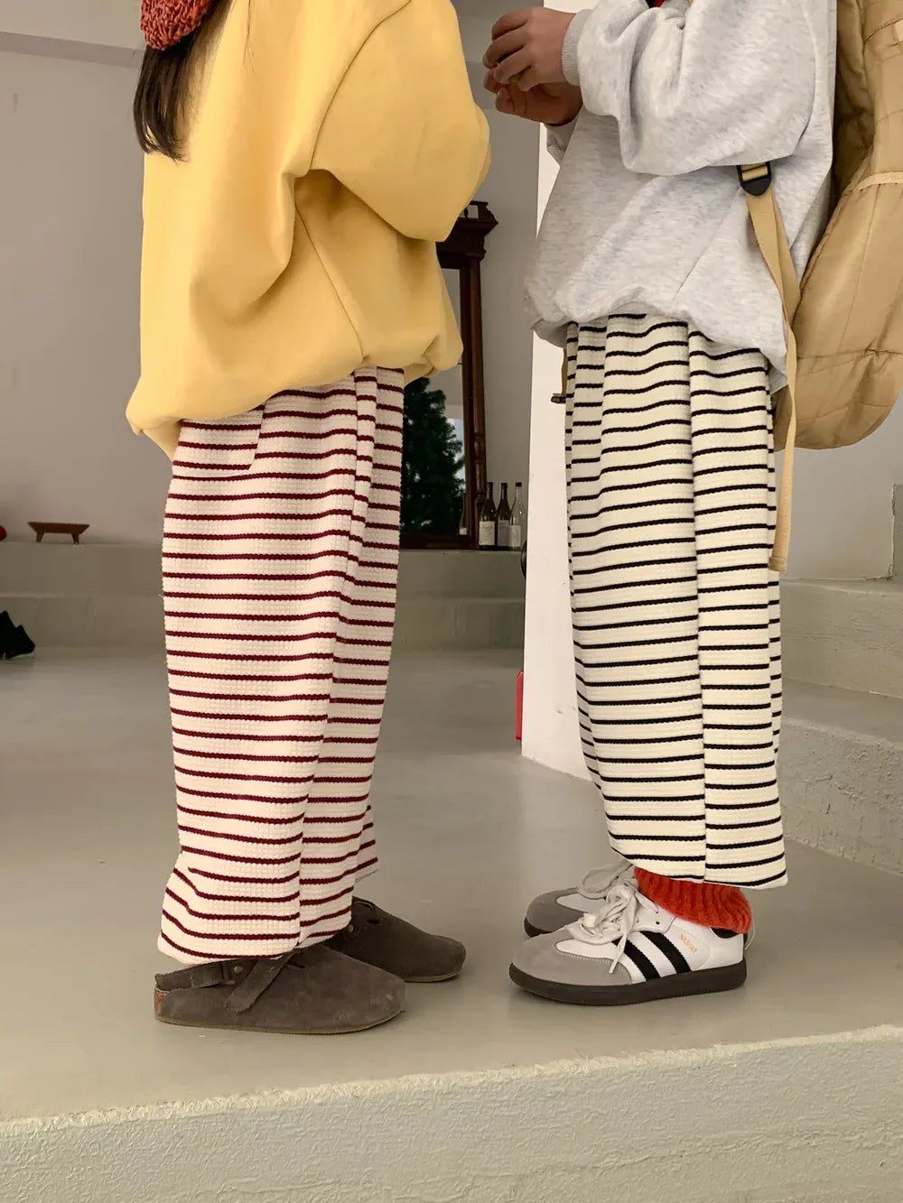 ロングパンツ・スウェットパンツ キッズパンツ ボーダー柄 スウェットロングパンツ レッド/ホワイト/2カラー