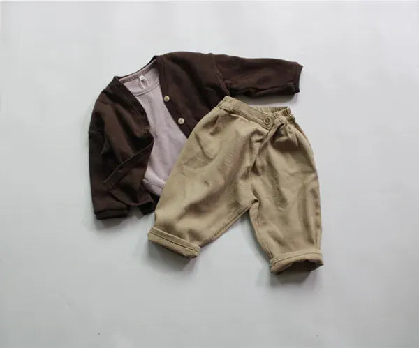 ロングパンツ・スウェットパンツ キッズパンツ 変わりボタン ルーズ ロングパンツ カーキ コーヒー 2カラー