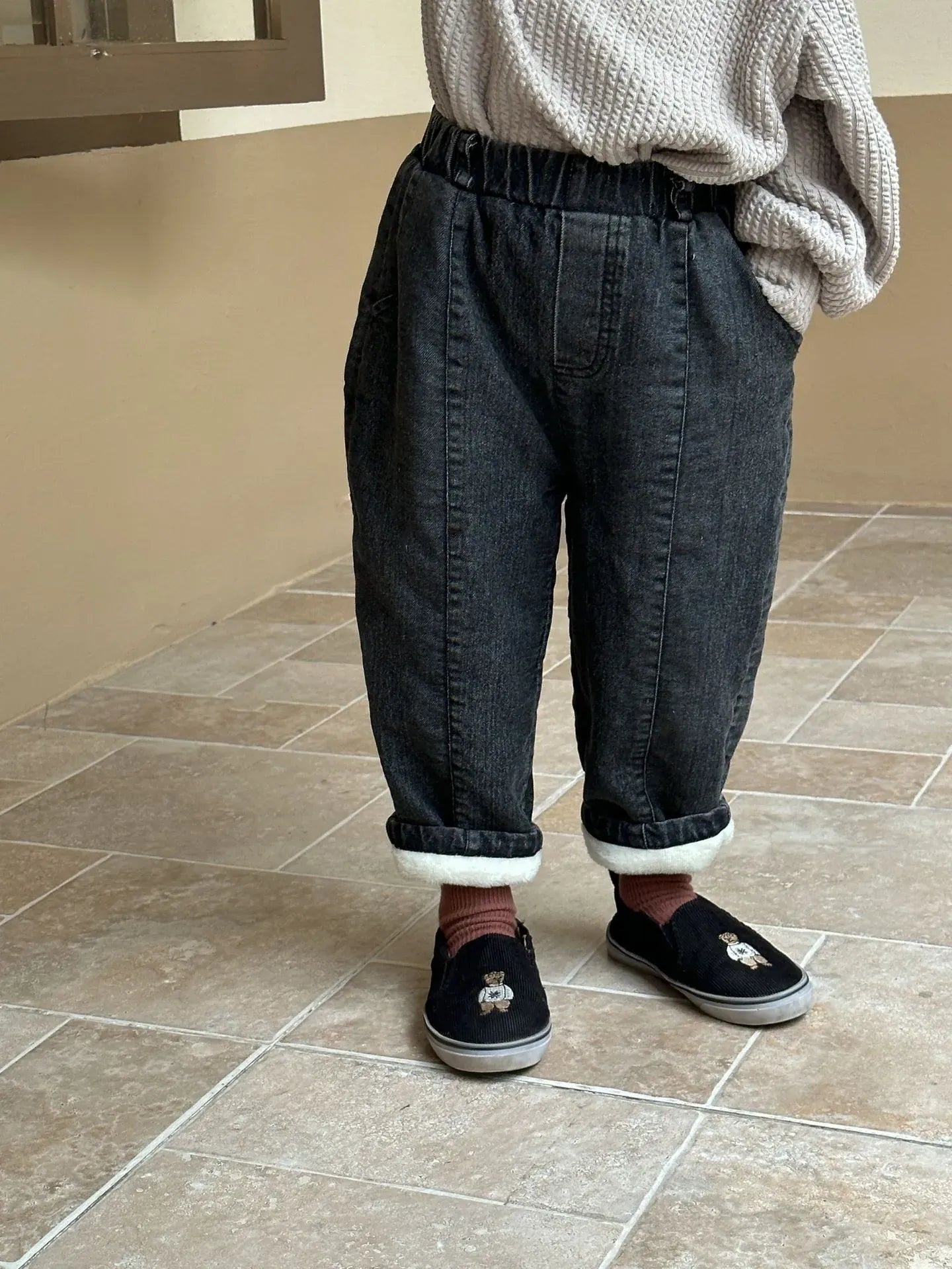 デニムパンツ キッズパンツ デニムパンツ 裏フリース ルーズパンツ 暖パン ジーンズ ブルー ブラック 2カラー