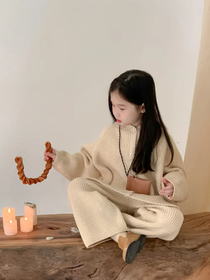 長袖セットアップ キッズセットアップ 2点セット ニットフーディカーディガンジャケット ルーズフレアパンツ