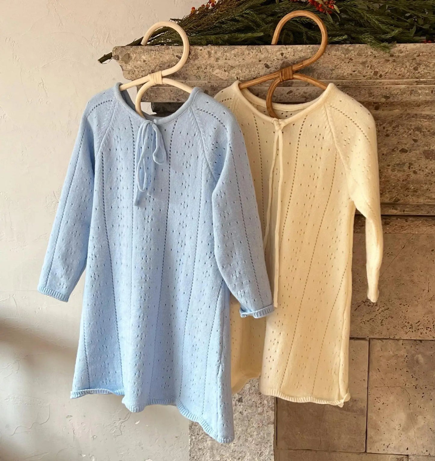 長袖ワンピース キッズワンピース レースニット 長袖ワンピース 2カラー